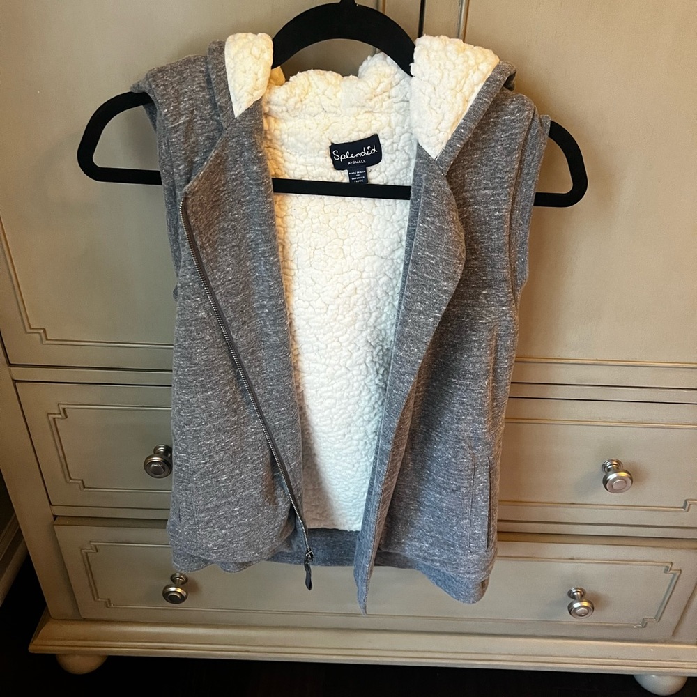 Splendid super soft cozy vest- hardly worn